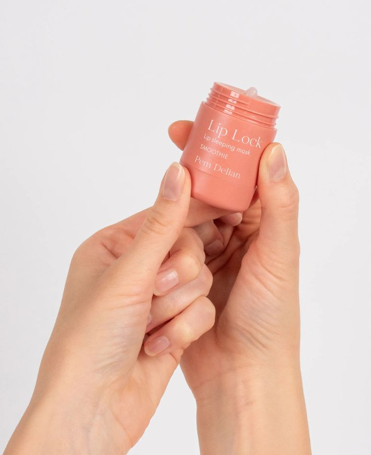 Pem Delian Lip Lock smoothie