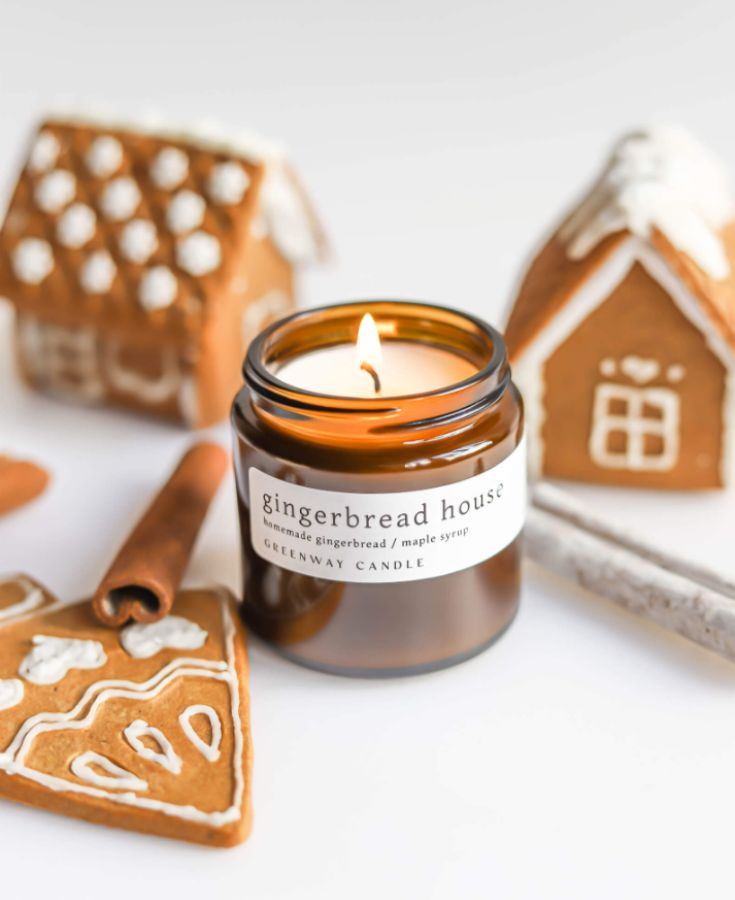 Gingerbread House  greenway candle