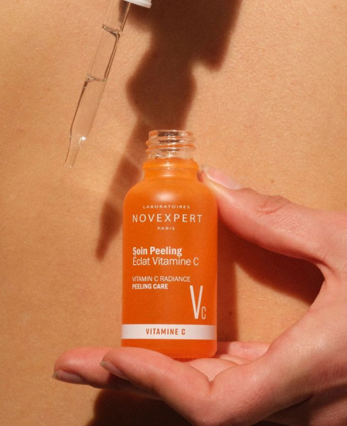 NOVEXPERT VITAMIN C RAGYOGÁST FOKOZÓ HÁMLASZTÓ SZÉRUM