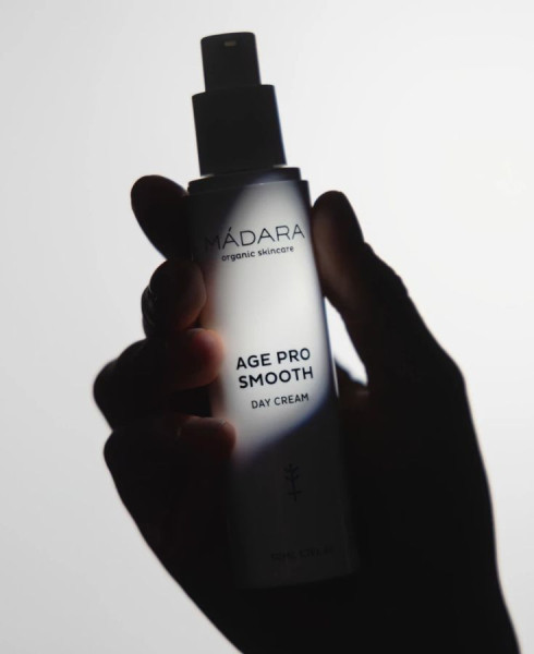 MÁDARA AGE PRO SMOOTH Bőröregedésgátló Nappali Arckrém